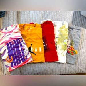5 for 5 Nike sport wear tee’s